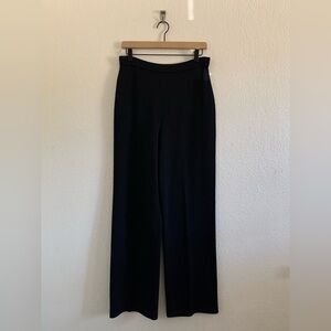 St. John Basics Women’s Pull On Straight, Leg Pants Size 6 Black Santana Knit